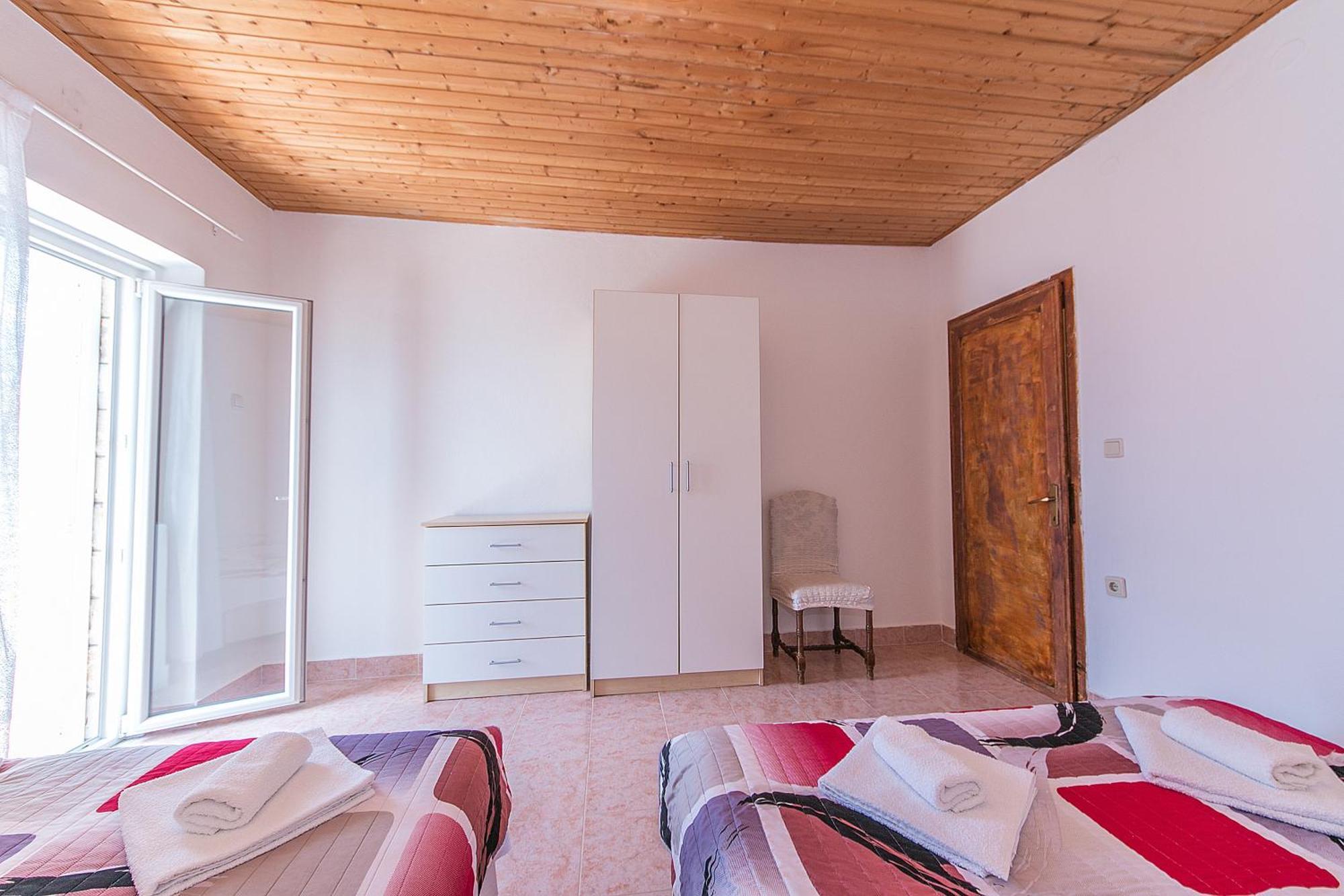 Apartments By The Sea Podaca, Makarska - 13974 Номер фото